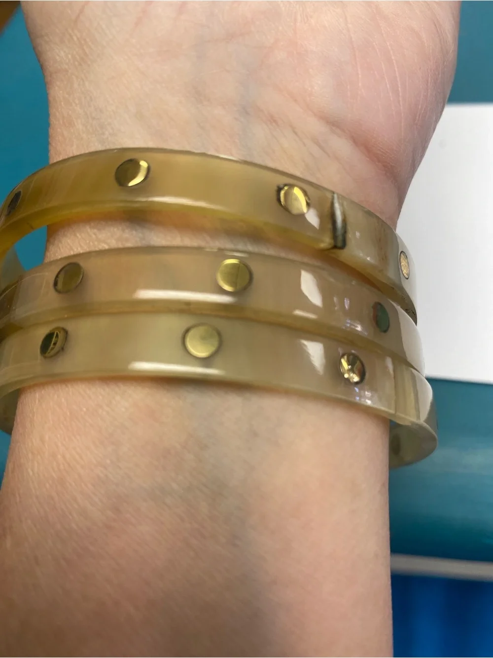 Vintage Neutral Tortoiseshell Resin Bangle Bracelet Set with Gold Studs